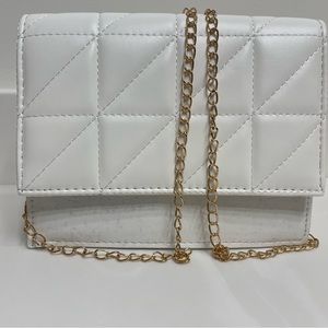 Women’s leather bag